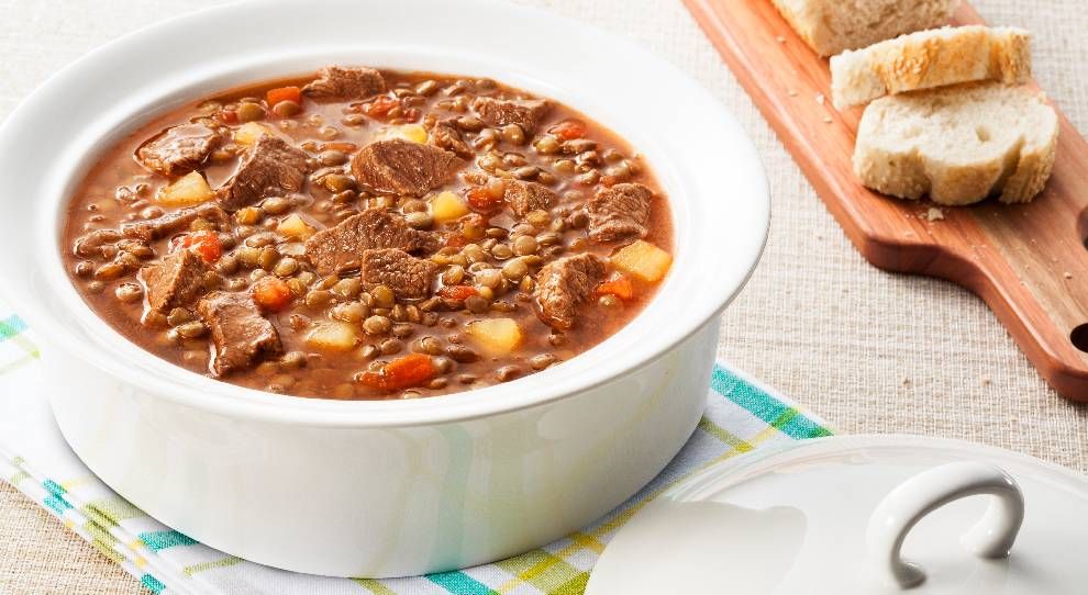 Sopa de Lentilha com Músculo