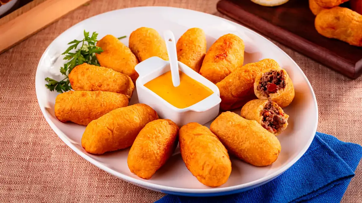 Bolinho de Carne Moída