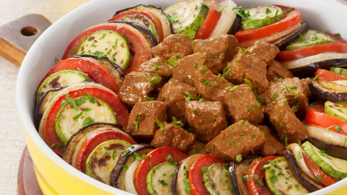 Coxão Duro com Ratatouille