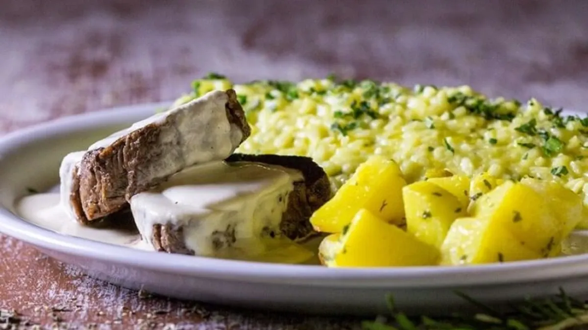 Filé mignon com queijo coalho