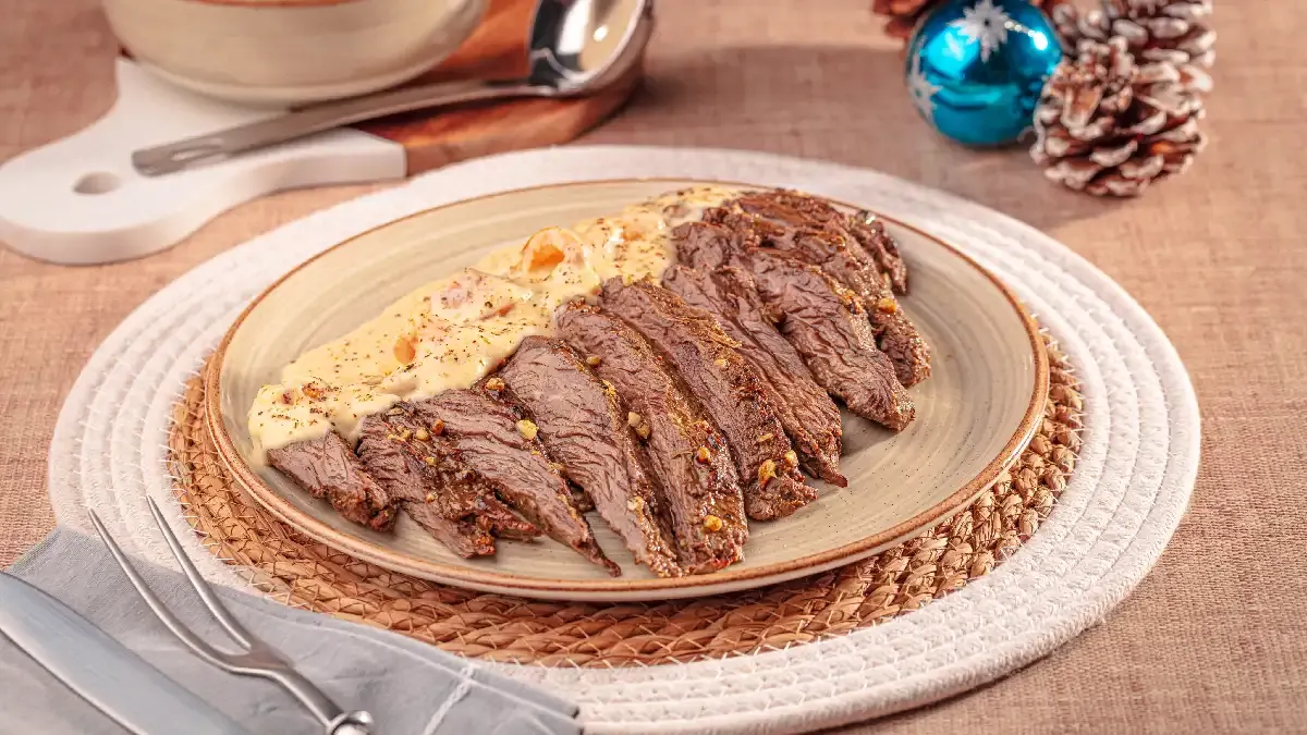 Fraldinha na airfryer com pêssegos ao espumante