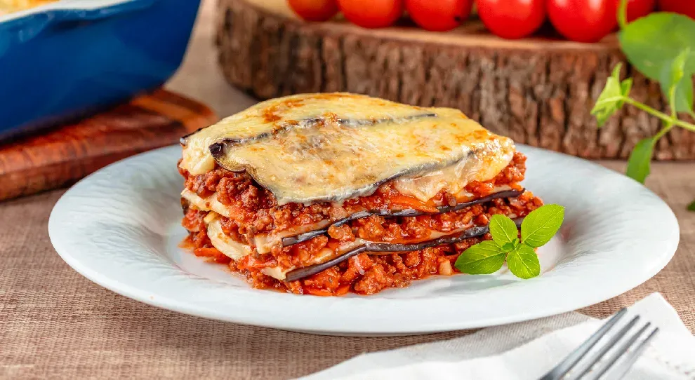 Lasanha de berinjela com carne moída
