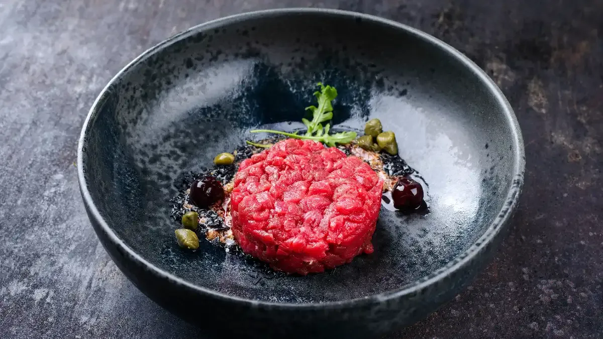 Steak Tartare com Trufa Negra